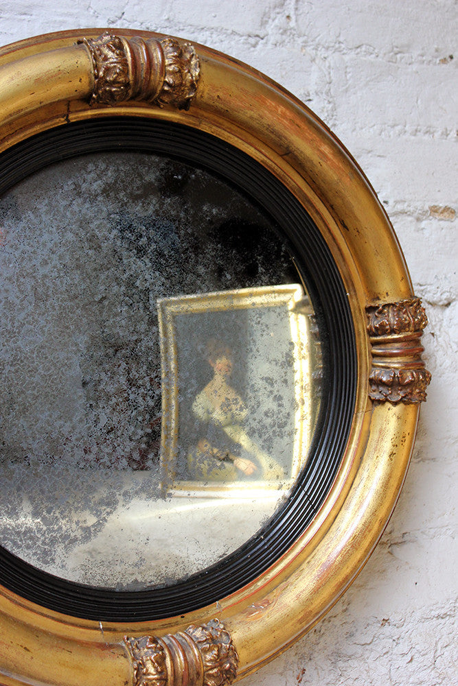 A Good Regency Period Giltwood & Gesso Convex Wall Mirror c.1825