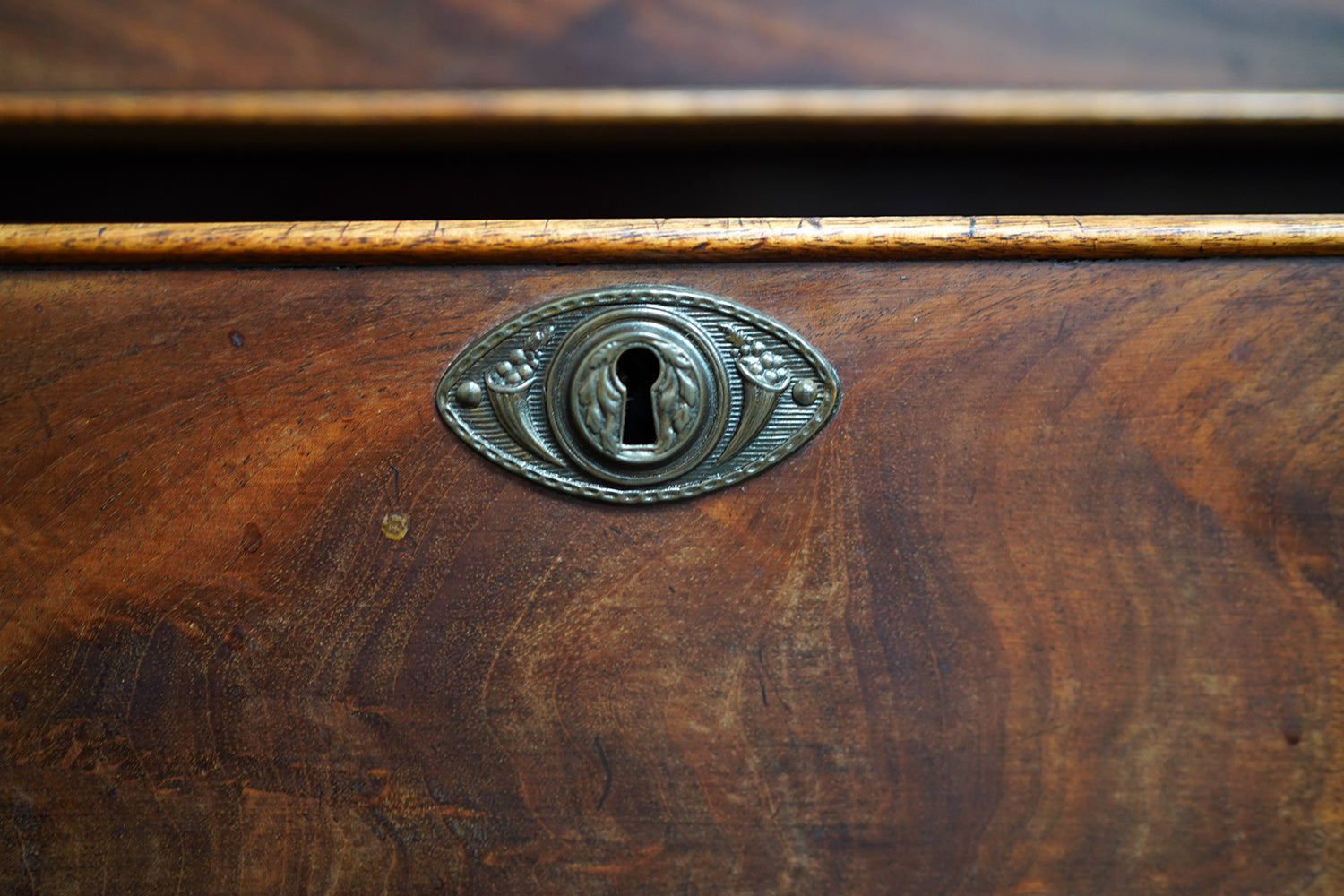 A Fine Regency Period Mahogany & Ebonised Egyptian Revival Chest of Drawers c.1810