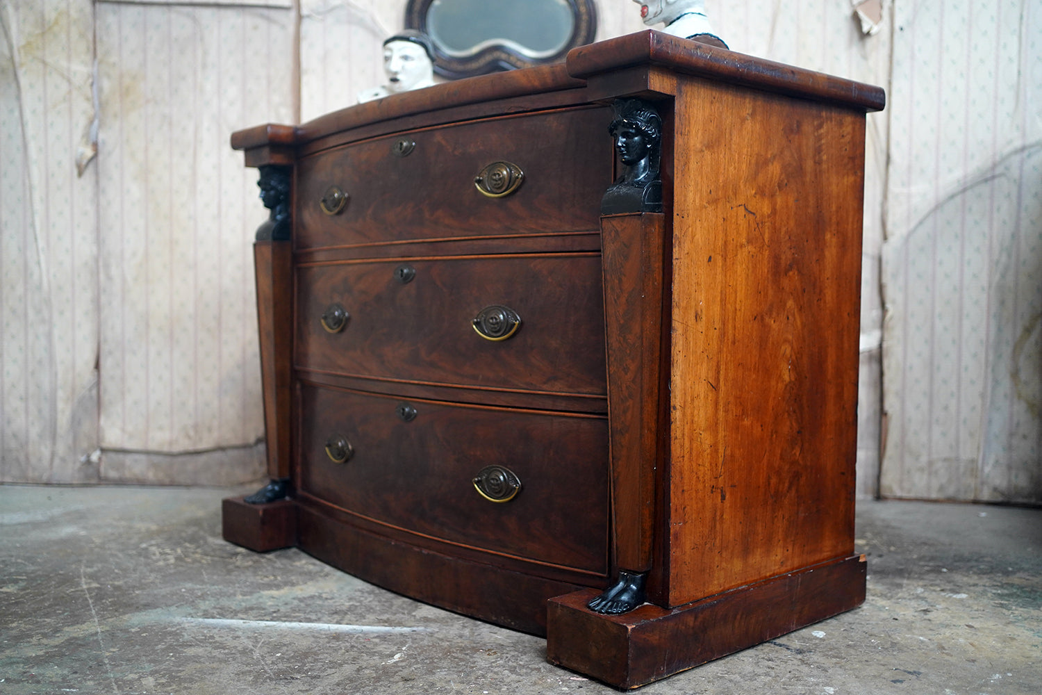 A Fine Regency Period Mahogany & Ebonised Egyptian Revival Chest of Drawers c.1810