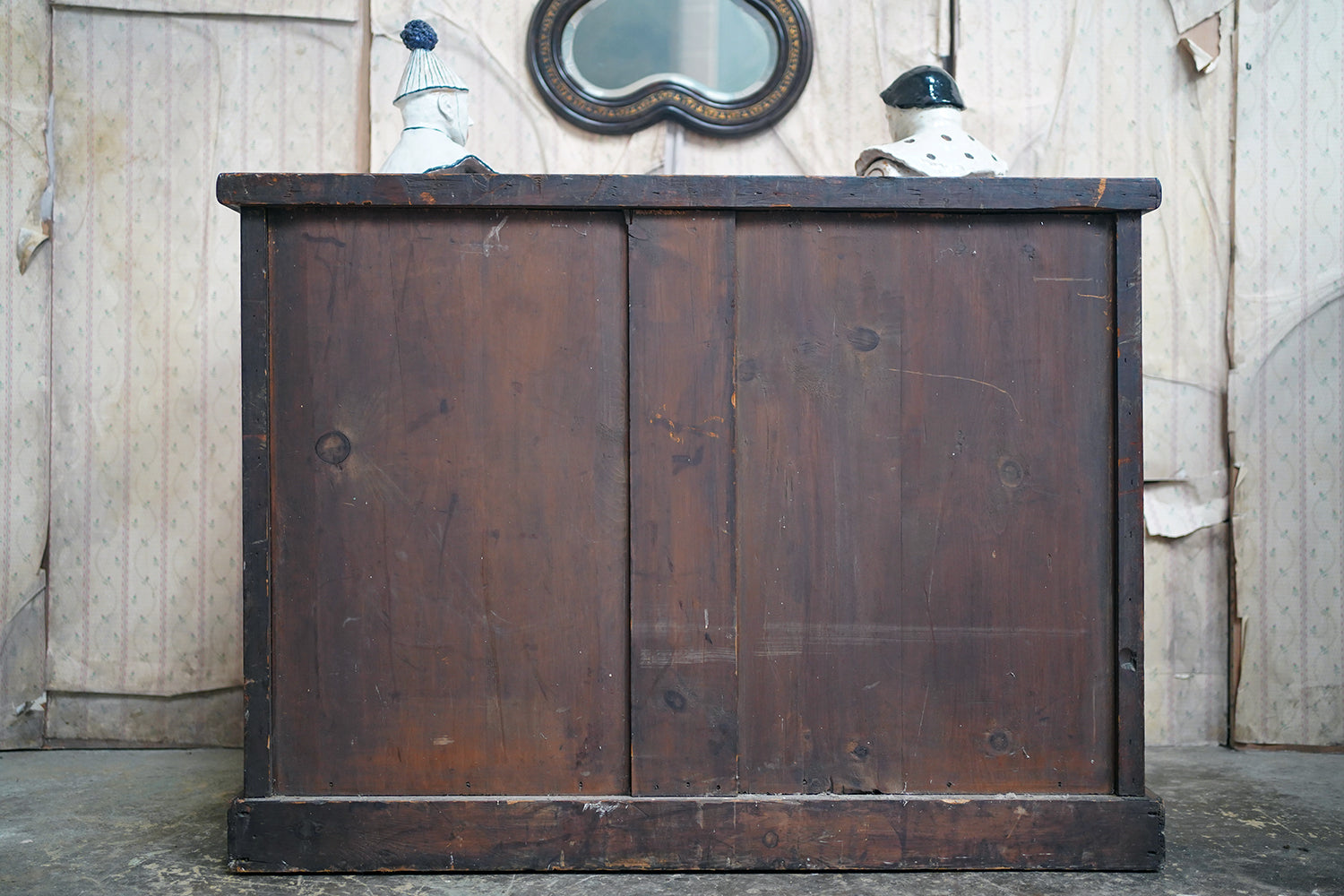 A Fine Regency Period Mahogany & Ebonised Egyptian Revival Chest of Drawers c.1810