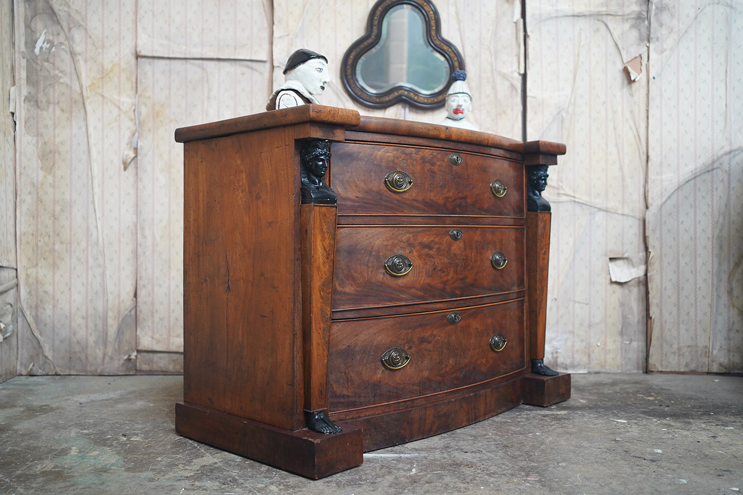 A Fine Regency Period Mahogany & Ebonised Egyptian Revival Chest of Drawers c.1810