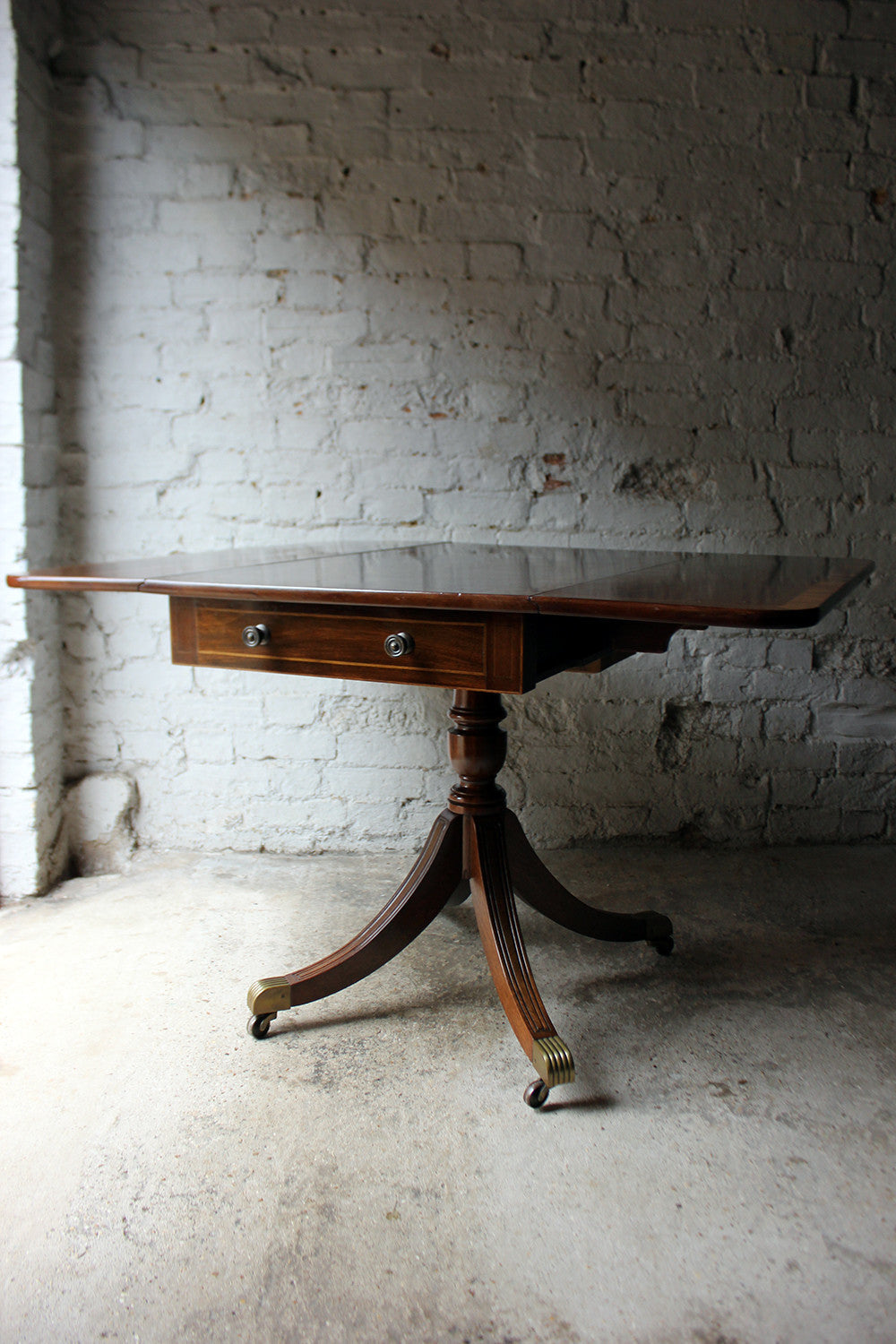 A Good Regency Period Inlaid Mahogany Pedestal Pembroke Table c.1825