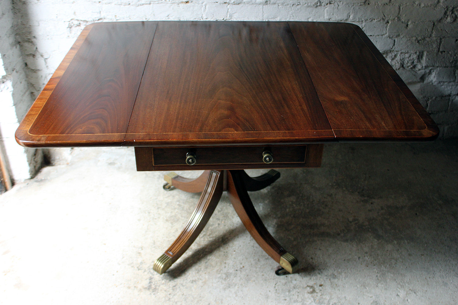 A Good Regency Period Inlaid Mahogany Pedestal Pembroke Table c.1825