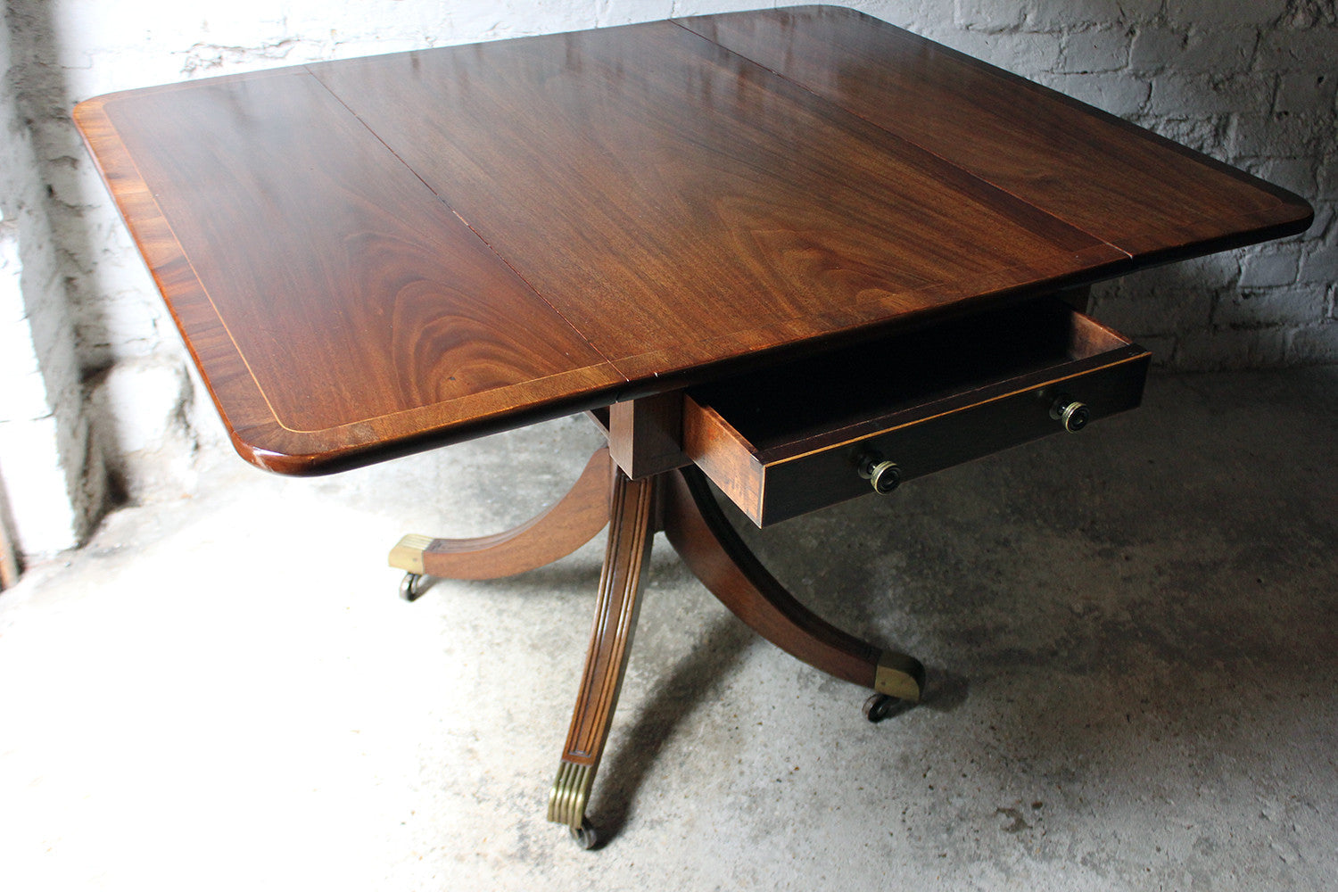 A Good Regency Period Inlaid Mahogany Pedestal Pembroke Table c.1825
