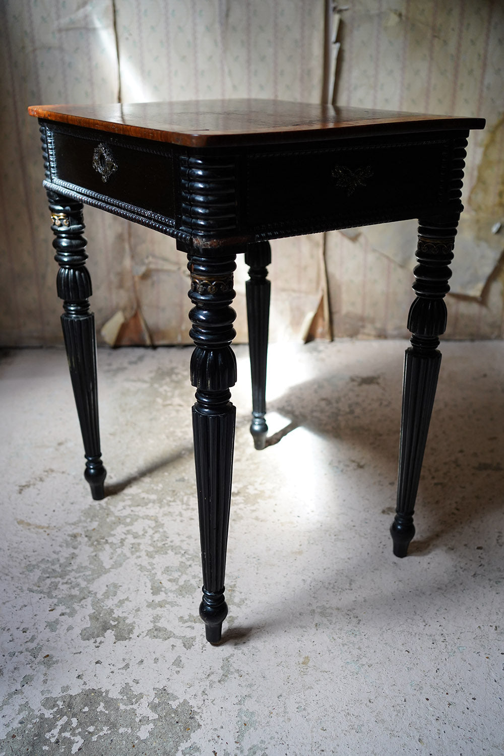 A Fine Late Regency Period Rosewood & Ebonised Side Table c.1825-35