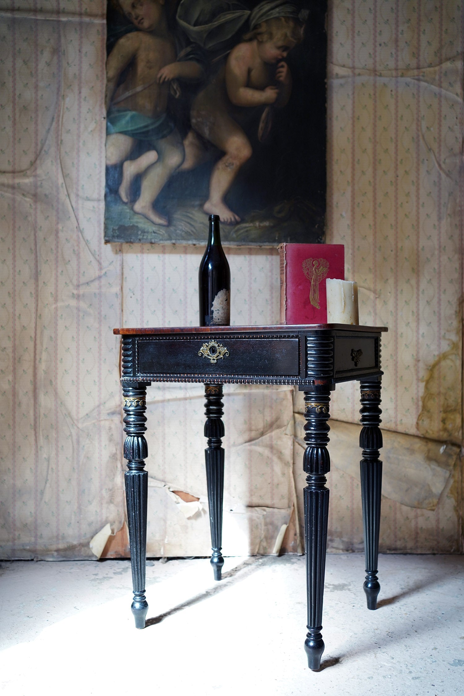A Fine Late Regency Period Rosewood & Ebonised Side Table c.1825-35