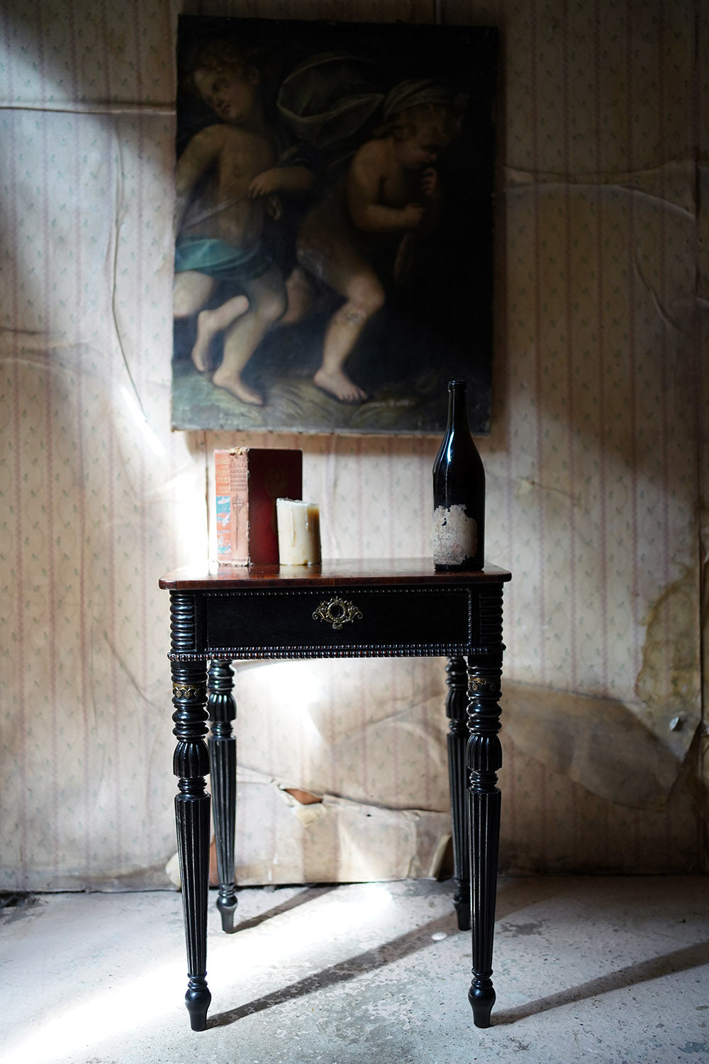 A Fine Late Regency Period Rosewood & Ebonised Side Table c.1825-35