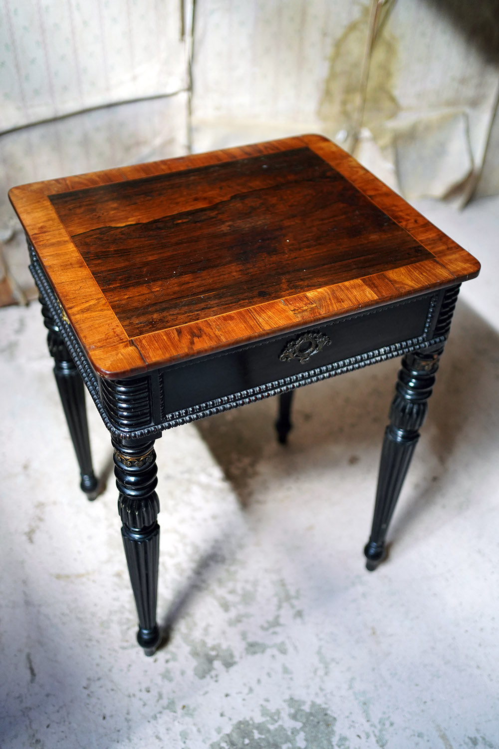 A Fine Late Regency/William IV Period Rosewood & Ebonised Side Table c.1825-35