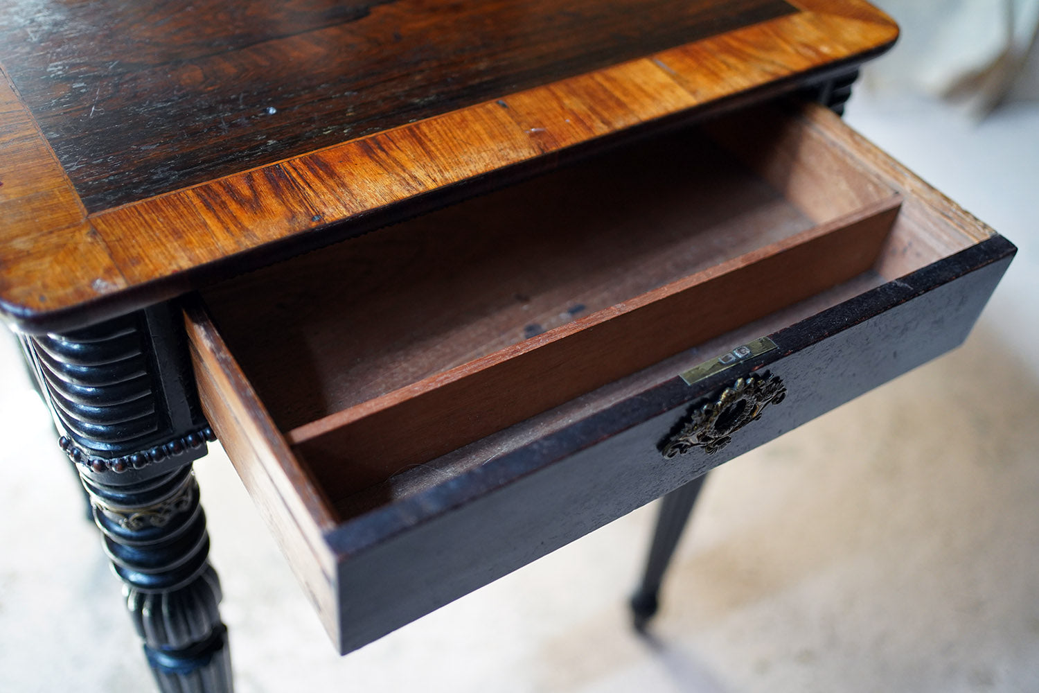 A Fine Late Regency/William IV Period Rosewood & Ebonised Side Table c.1825-35