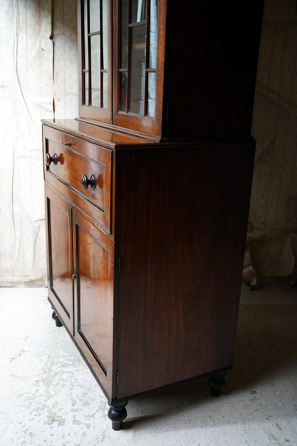 A Good Quality Regency Mahogany Secretaire Bookcase c.1825-30