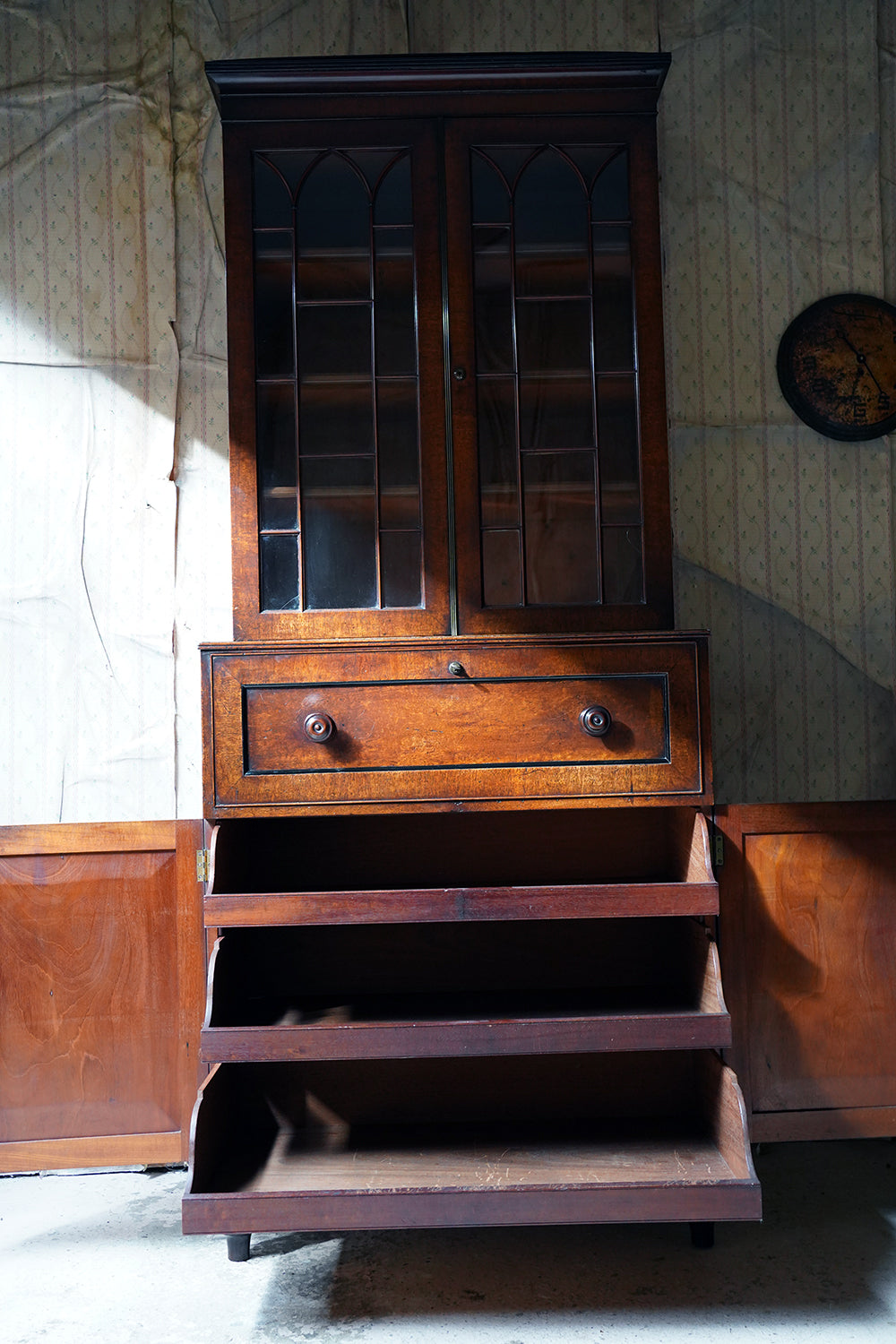 A Good Quality Regency Mahogany Secretaire Bookcase c.1825-30