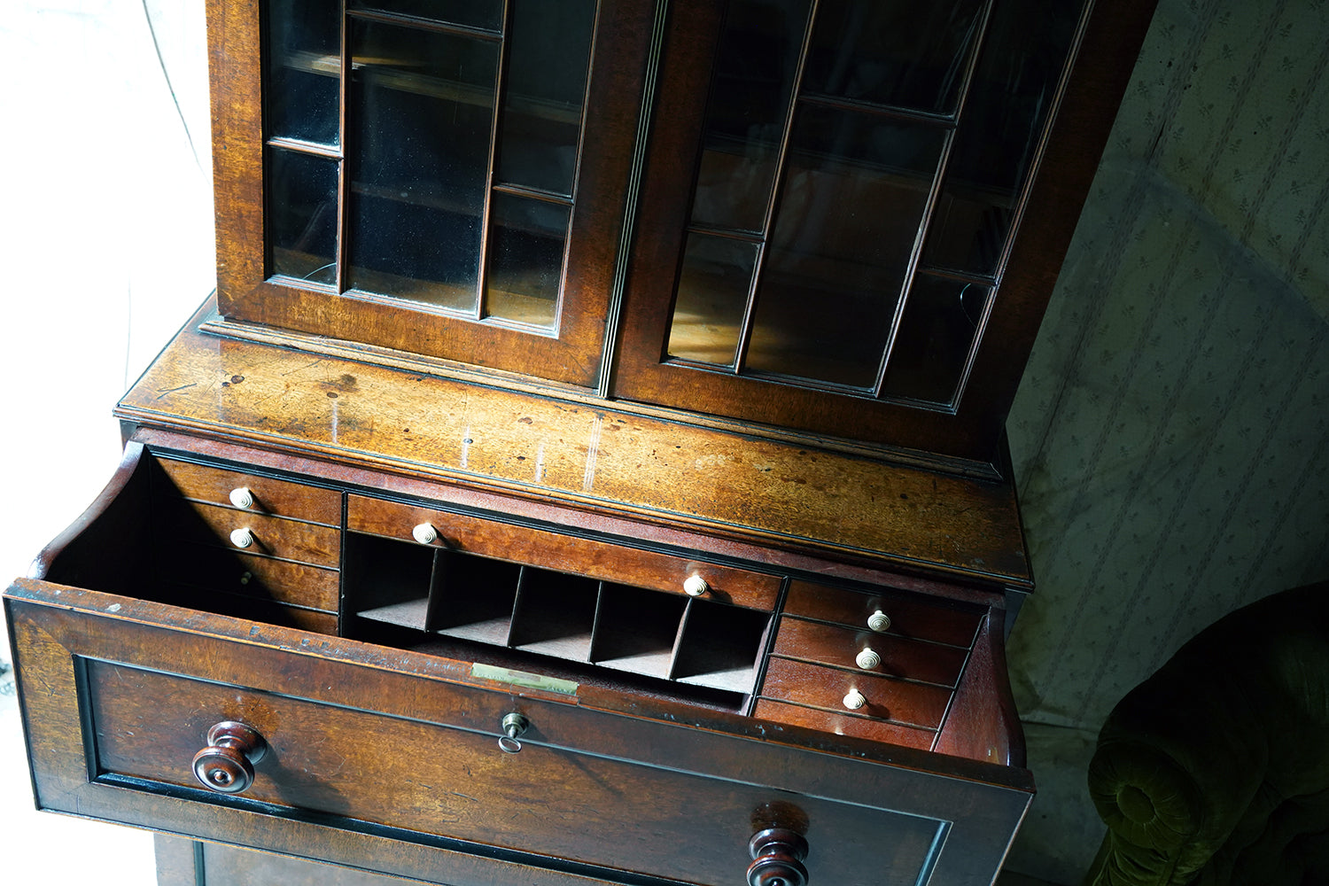 A Good Quality Regency Mahogany Secretaire Bookcase c.1825-30
