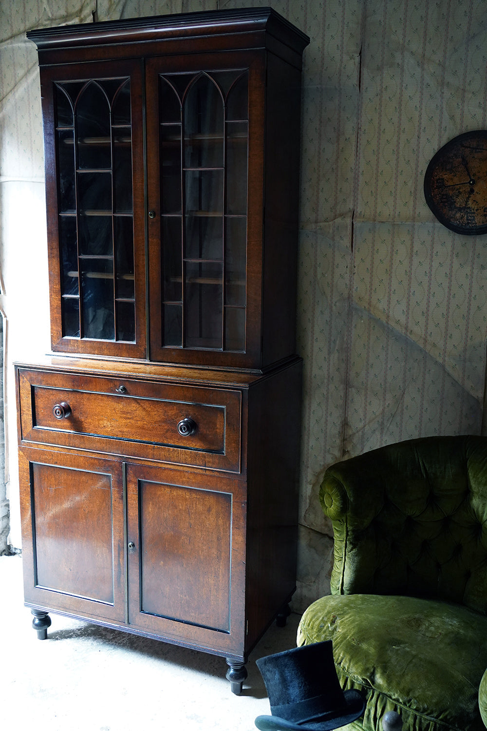 A Good Quality Regency Mahogany Secretaire Bookcase c.1825-30