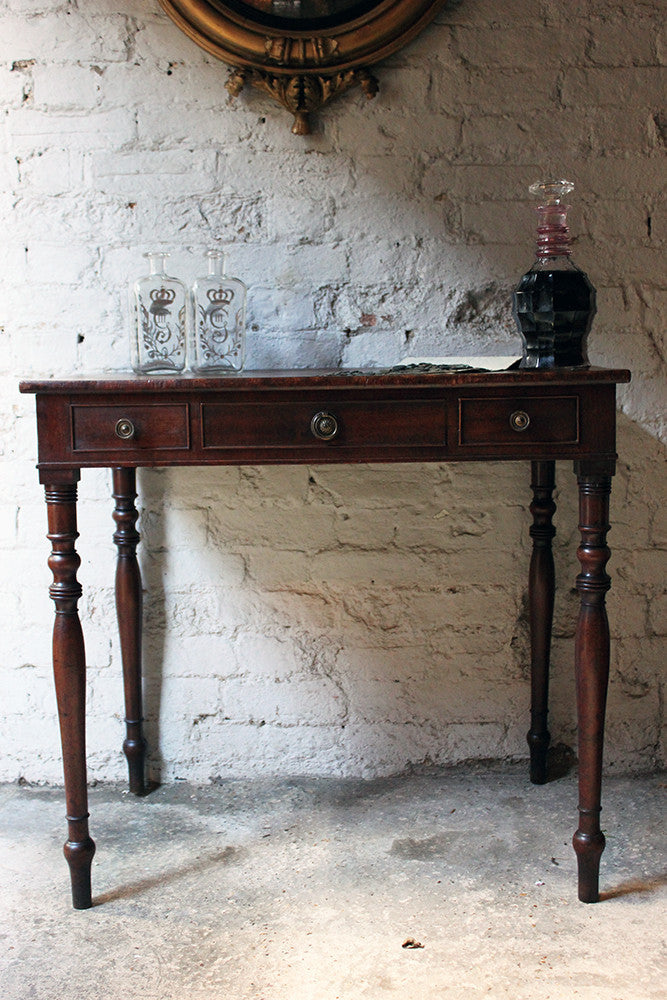 A Good Quality Regency Mahogany Side Table c.1815