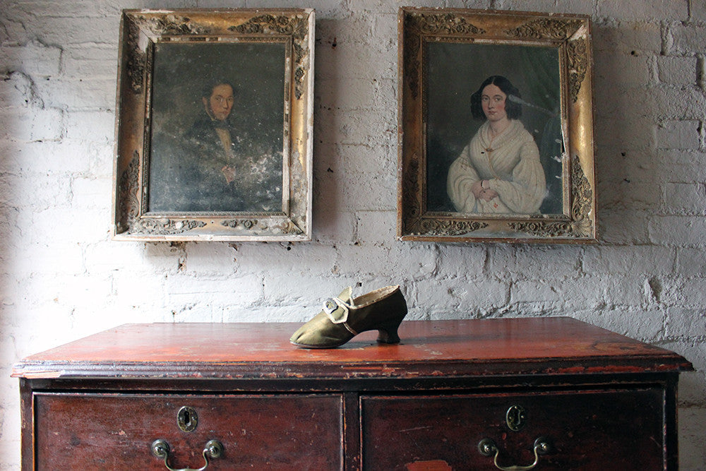 A Glorious 18thC Silk Ladies Shoe c.1730-55