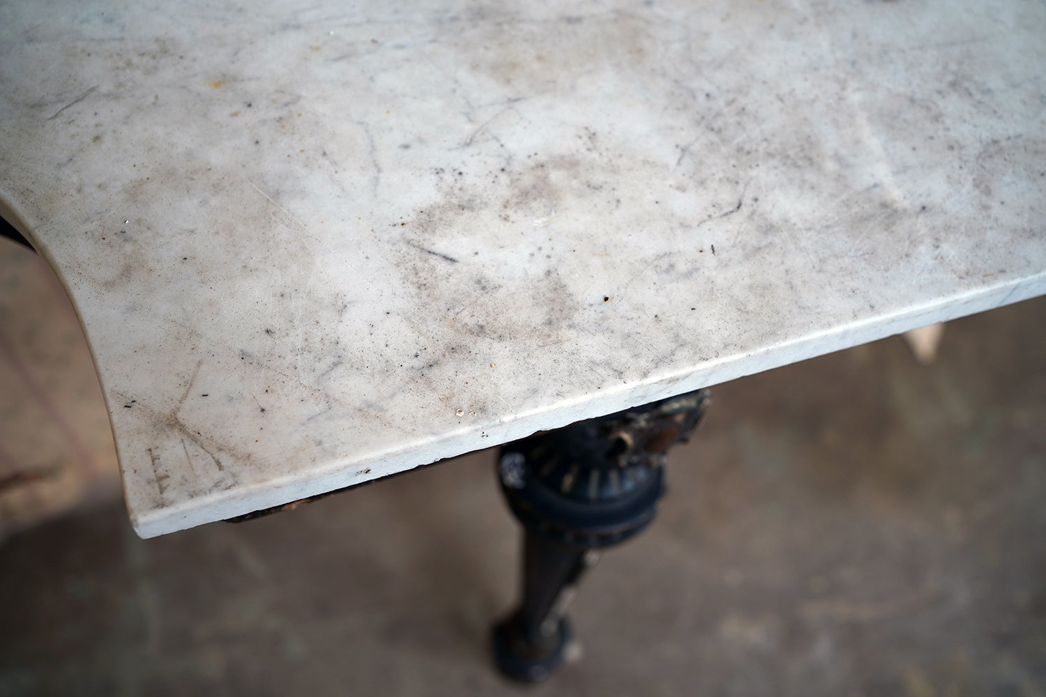 A 19thC Marble Topped Ebonised & Parcel Gilt Console Table c.1870