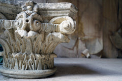 A Good Early 20thC Carved Stone Corinthian Capital