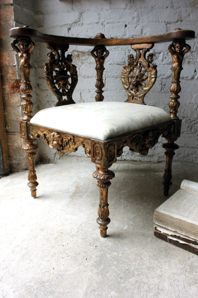 A Fine Early 19thC Italian Giltwood Corner Armchair c.1820