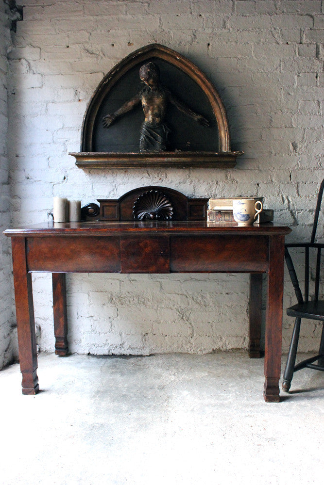 A Good Quality Early Victorian Oak Hall Table c.1840