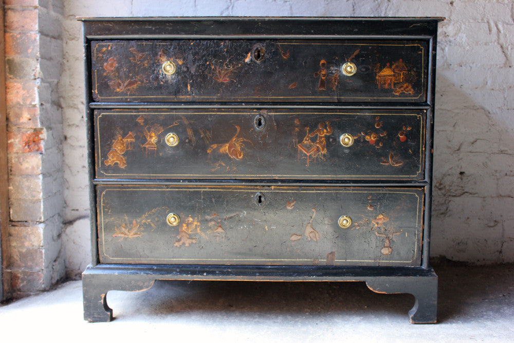 A Beautiful George III Black Japanned & Chinoiserie Decorated Chest of Drawers