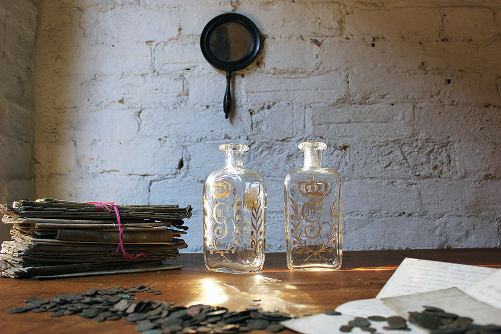 A Beautiful Pair of c.1800 Swedish Glass Flasks 'Brännvinsflaskor ' Gilt Decorated for Gustav III c.1771-92