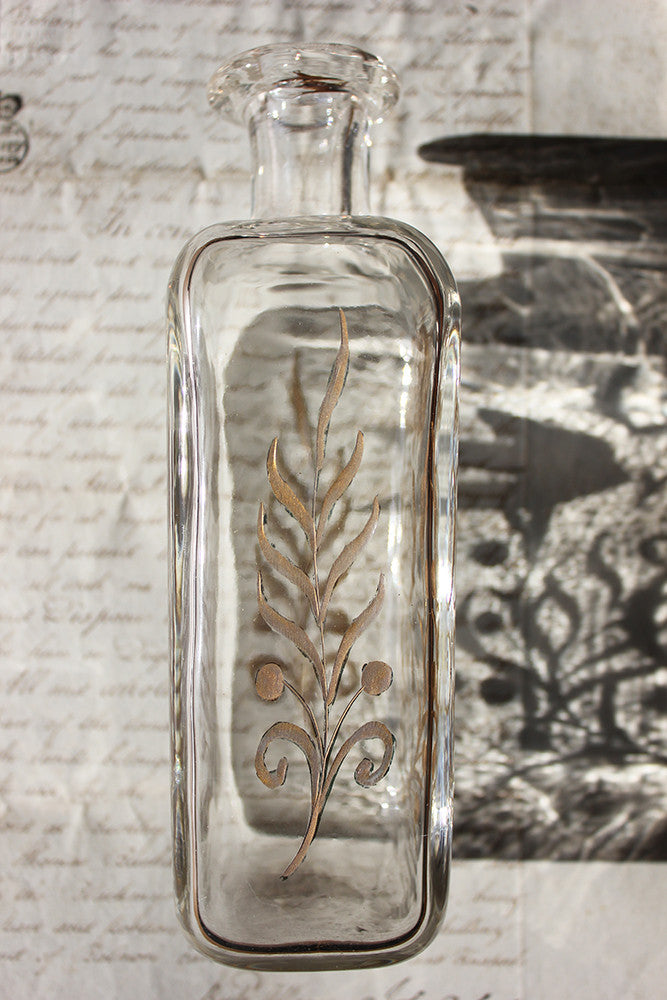 A Beautiful Pair of c.1800 Swedish Glass Flasks 'Brännvinsflaskor ' Gilt Decorated for Gustav III c.1771-92