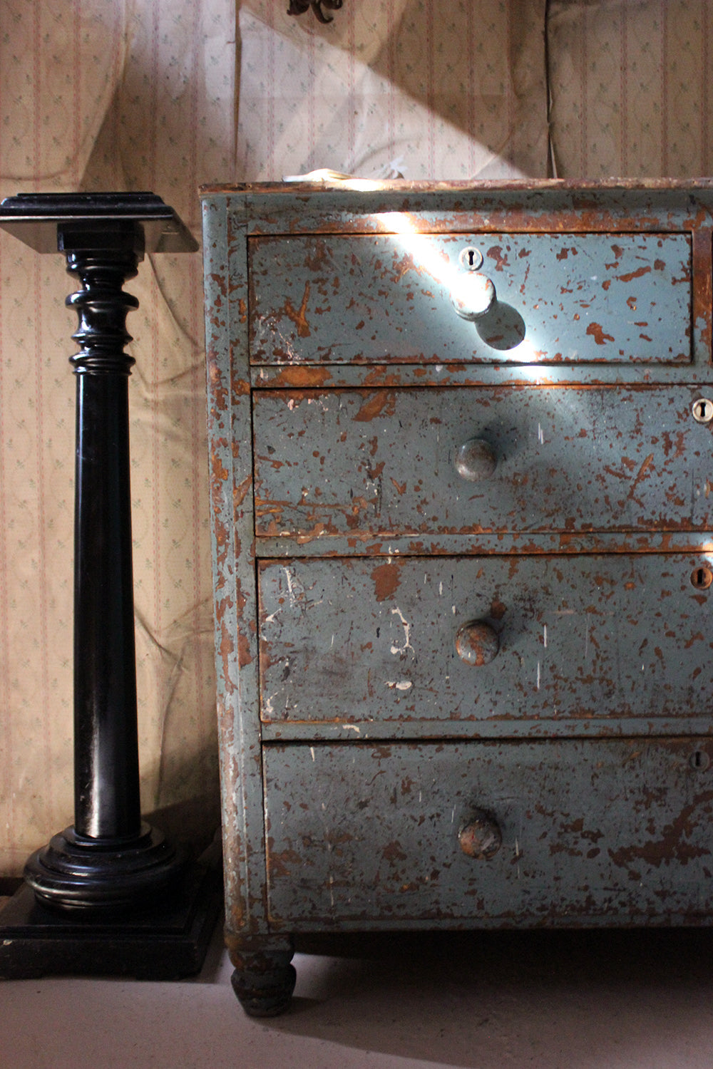 A Decorative Teal Painted Pine Chest of Drawers c.1900-15