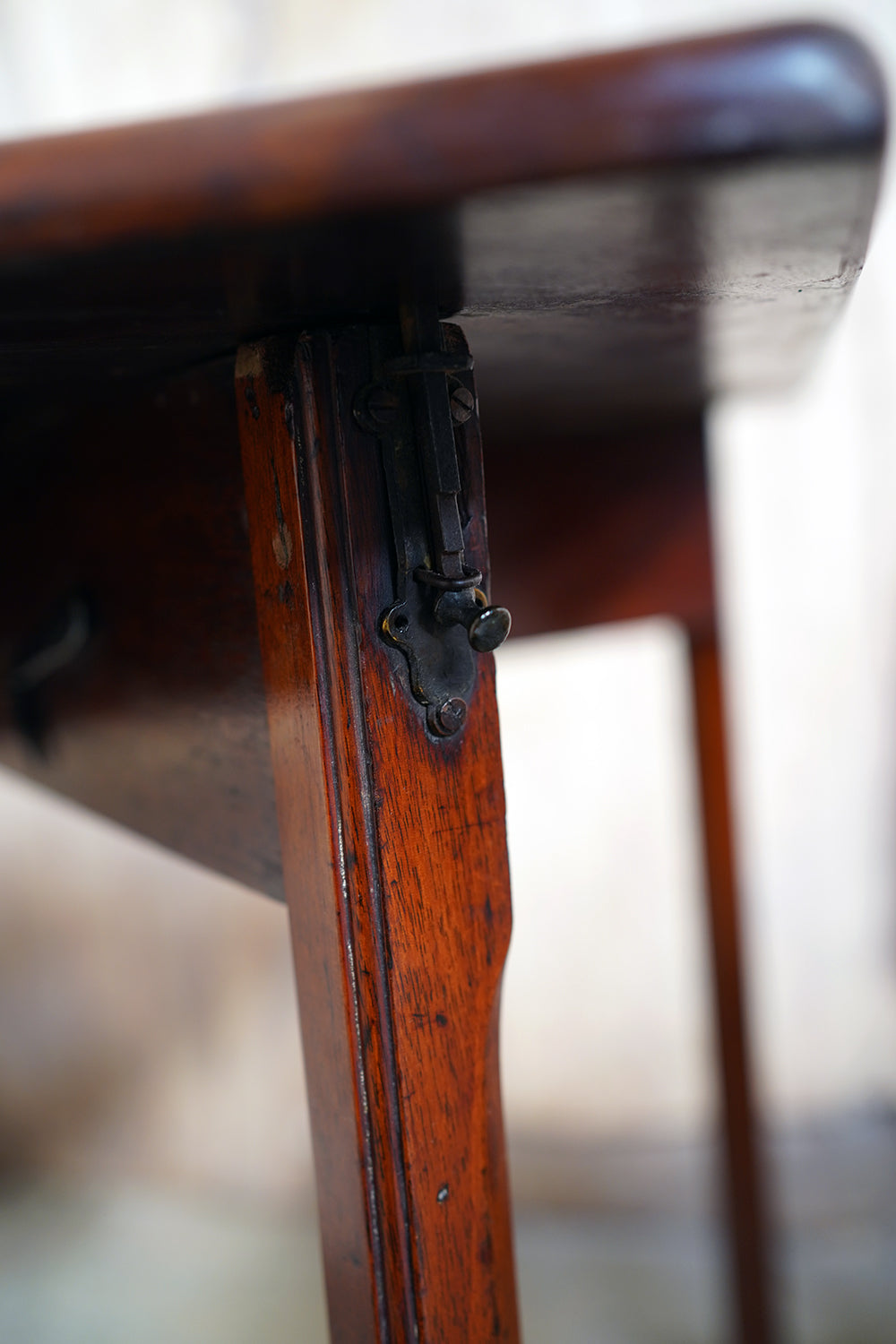A George III Mahogany Triangular Drop-Leaf Corner Table c.1760-70