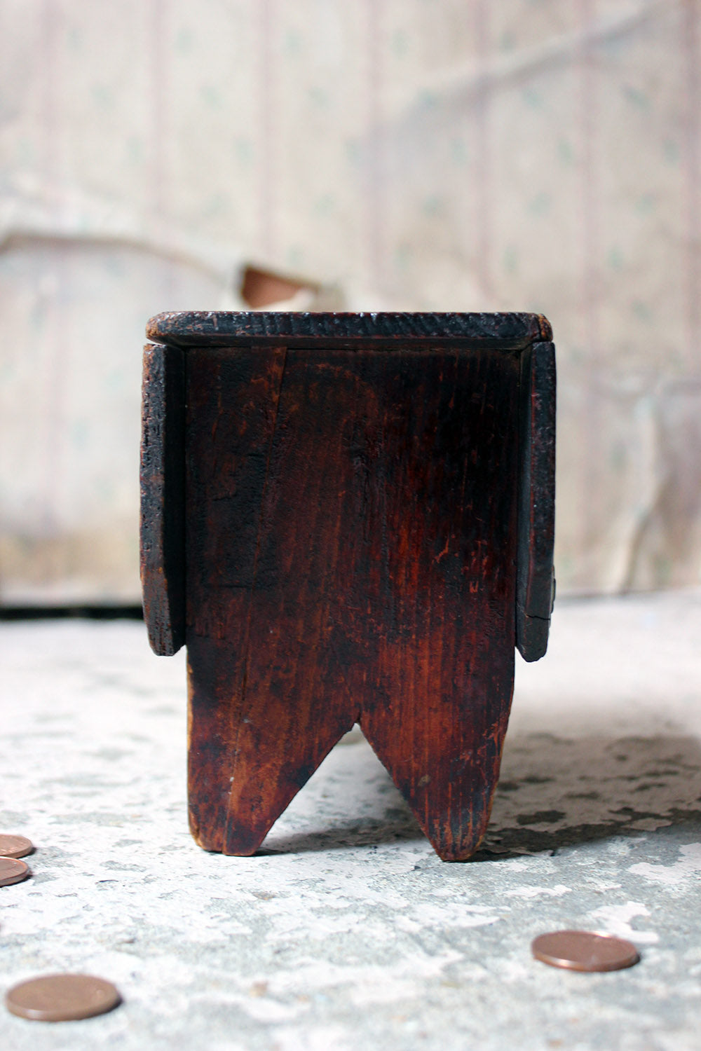 A Folk Art Pine Money Box; “Wee Maggie is no a fool, she puts her money in her stool” c.1900-10