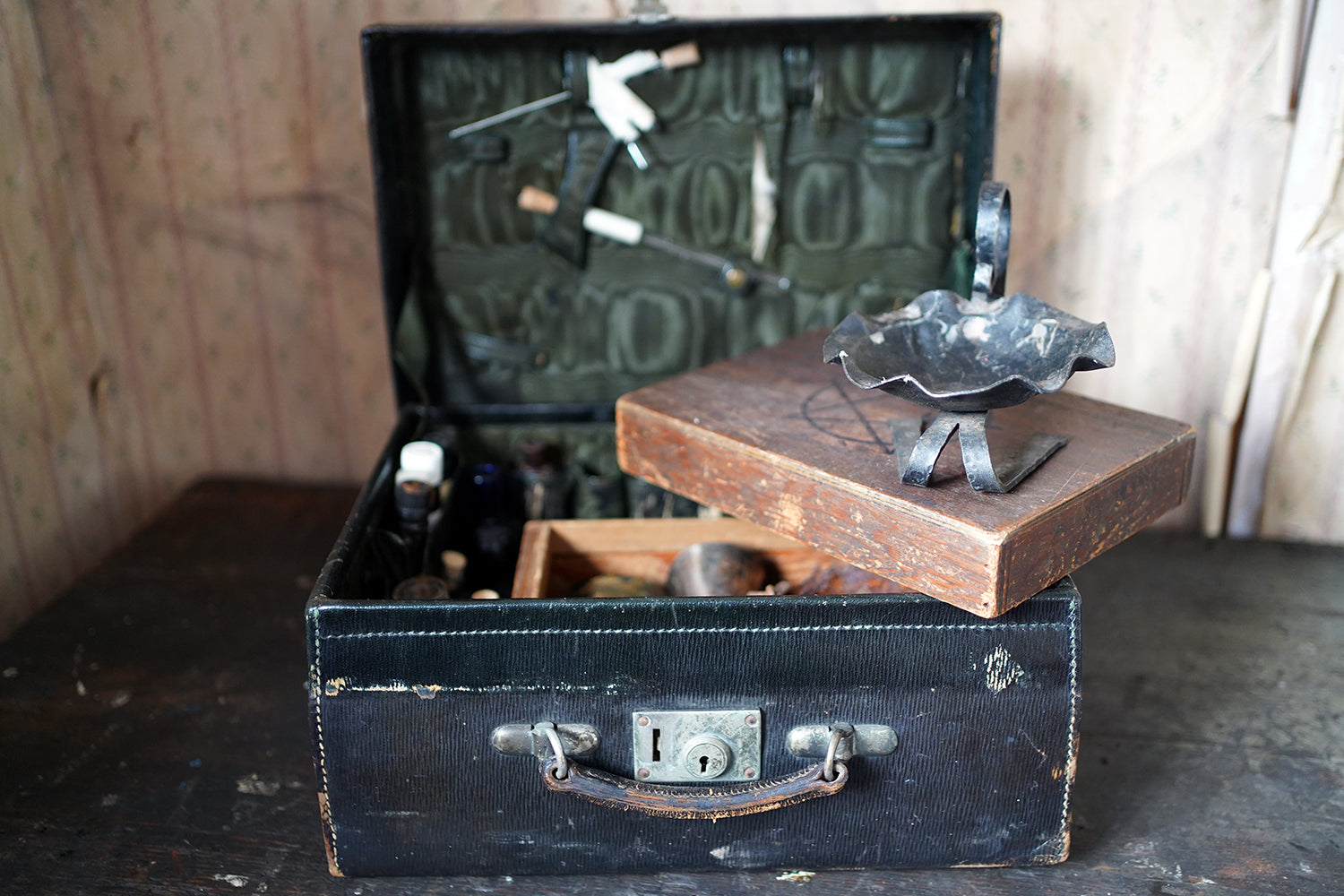 A 20thC Wiccan/Paganism Compendium of Witchcraft Interest c.1890-1990