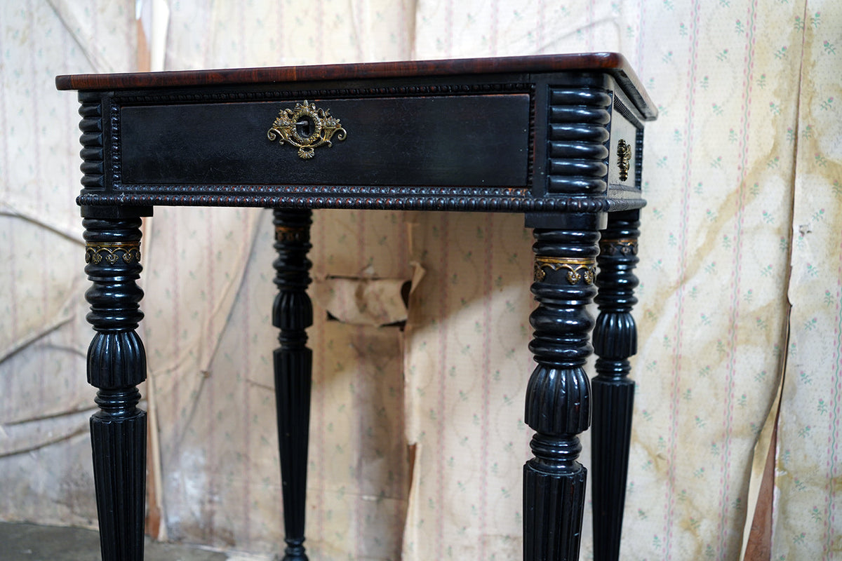 A Fine Late Regency/William IV Period Rosewood & Ebonised Side Table c.1825-35