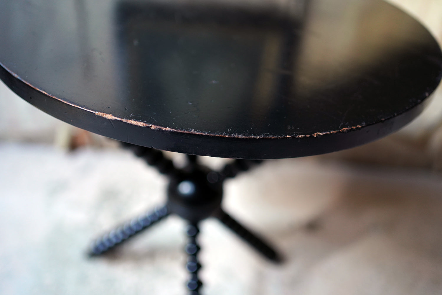 A Good Quality Late 19thC Ebonised Aesthetic Movement Ebonised Gypsy Table by Wylie & Lochhead